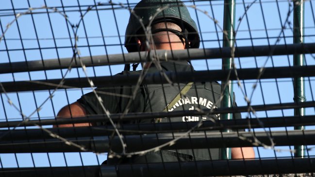 PDI detuvo a exfiscal regional que intentó ingresar droga a cárcel de Alto Hospicio