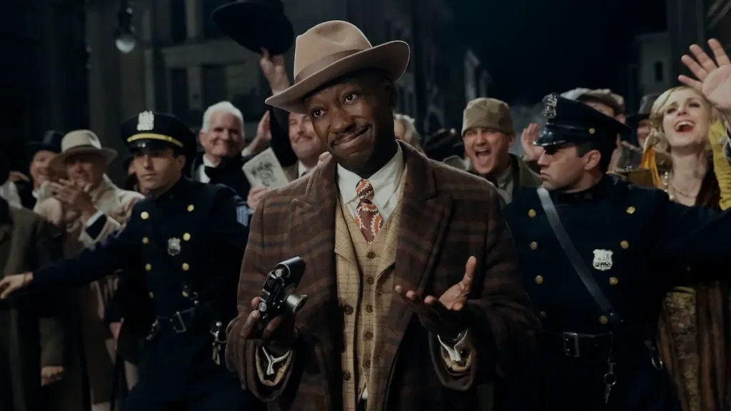 Lamorne Morris en Spider Noir Lamorne Morris en Spider Noir
