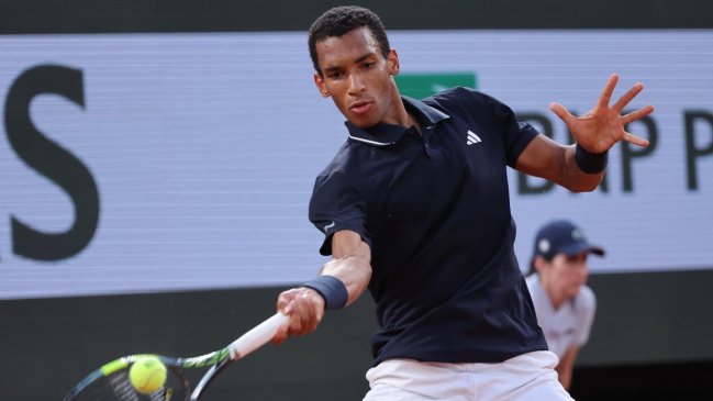 Félix Auger-Aliassime será el rival de Tabilo en los octavos de final en Roland Garros