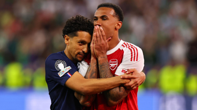 [VIDEO] Marquinhos consoló a Gabriel Magalhaes tras perderse el penal en la final de la Champions