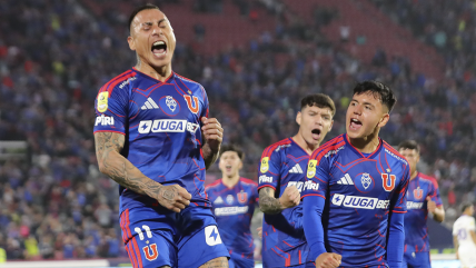   Eduardo Vargas lideró el agónico triunfo de Universidad de Chile ante Deportes Concepción 