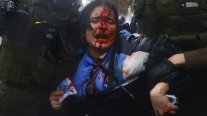 Marcha de la Confech terminó con enfrentamientos entre manifestantes y Carabineros