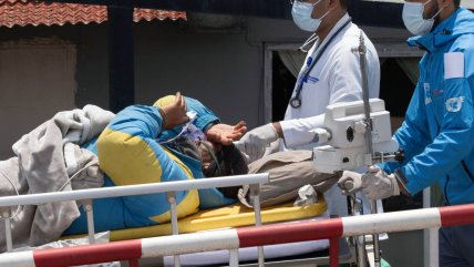   Guía nepalí apareció con vida tras pasar seis días desaparecido en el Monte Everest 