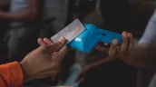 Visa y Mastercard dejarán de operar en Cuba debido a nuevas sanciones de EE.UU.