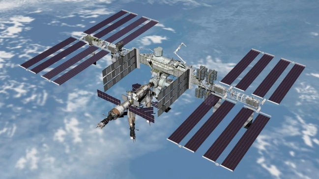 Astronautas de la EEI abandonaron refugio preventivo tras superar emergencia por fuga de aire