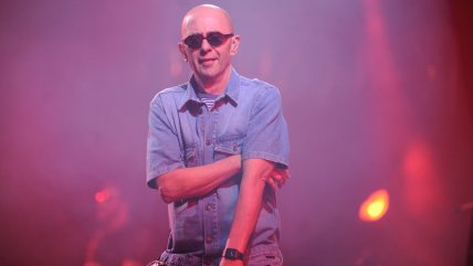 Muere Carlos 