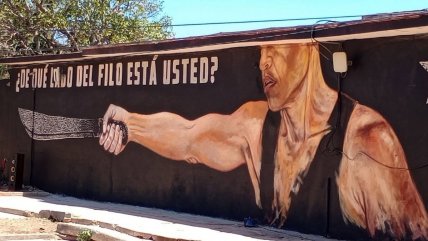 Muralista chileno instaló enigmática reflexión en la tensionada Cuba