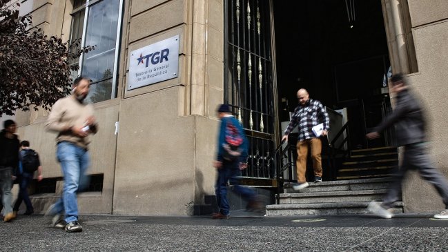 Tesorería ha embargado ya a 1.500 deudores CAE y lanzó advertencia al resto