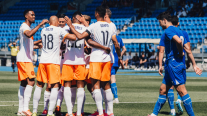 Países Bajos logró un agónico triunfo ante Uzbekistán en la antesala del Mundial