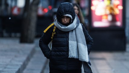   Frío extremo en Santiago activa Código Azul y refuerza apoyo a personas en situación de calle 