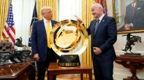 El editorial de Rodrigo Goldberg: Infantino es un lamebotas del rubio presidente