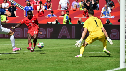  Canadá logró un tardío empate ante Bosnia en Toronto por su debut en el Mundial 2026 