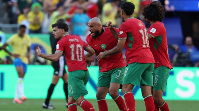 Marroquí Saibari aprovechó desesperada salida de Alisson y marcó un golazo ante Brasil