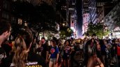 El caos que dejó la celebración del histórico título de Knicks en Nueva York