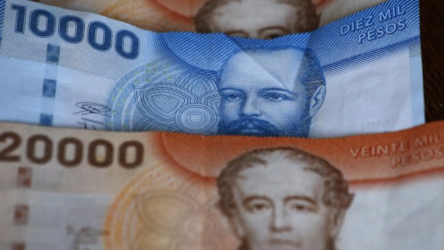 Senado despachó ley que fija aumento de 14.553 pesos para el salario mínimo