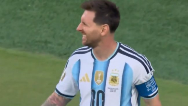 Argentina y Argelia lamentaron goles anulados de Messi y Chaibi en el arranque del partido