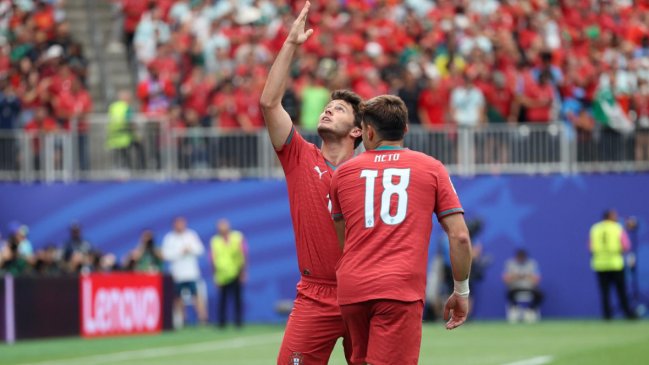 Joao Neves conectó un centro de Pedro Neto y puso el 1-0 de Portugal ante RD Congo