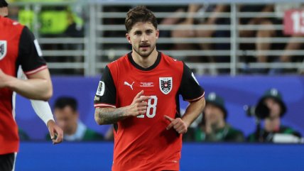   Romano Schmid adelantó a Austria con un derechazo desde fuera del área contra Jordania 