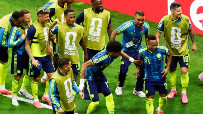 Campaz aprovechó el centro de Hernández y selló el triunfo de Colombia sobre Uzbekistán en el Mundial