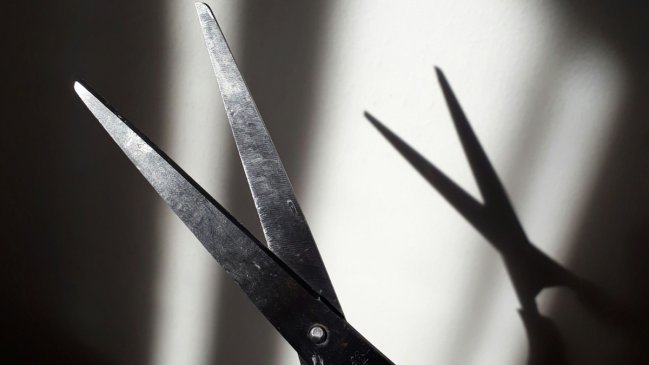 Brutal riña en Renca: una adolescente de 16 años sufrió colapso pulmonar tras ataque con tijera