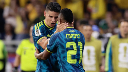 Colombia celebró en el Estadio Azteca un positivo comienzo mundialista ante Uzbekistán