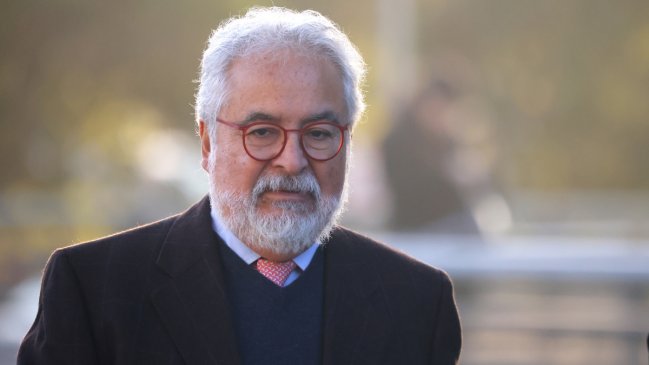 Resolución unánime: Colegio de Abogados expulsó a Luis Hermosilla