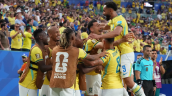 Brasil avanzó en el Mundial como líder de grupo y Neymar debutó en goleada a Escocia