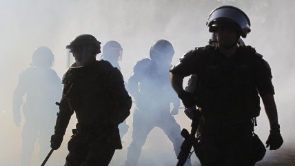 Republicanos y libertarios impulsarán indulto general a uniformados condenados por el 18-O