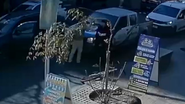 Carabinero en retiro fue detenido tras balear a ciclista durante discusión vial