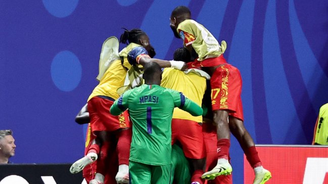 RD del Congo hizo historia y clasificó a 16avos de final tras remontada ante Uzbekistán