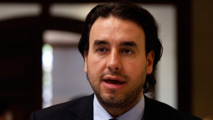 Senador Mirosevic rechazó integrar gira presidencial para rechazar AC contra Grau