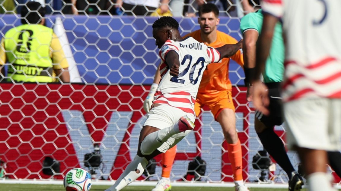 Folarin Balogun definió con la zurda ante Bosnia y encendió la ilusión de Estados Unidos