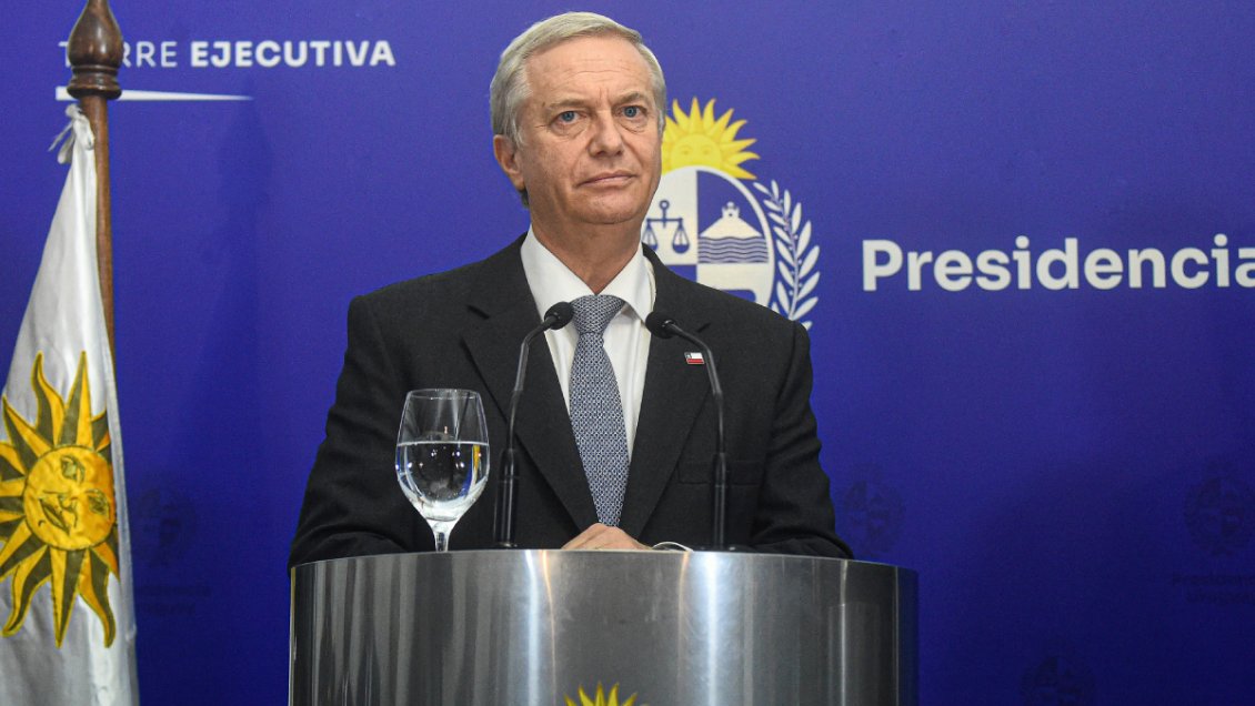 Kast culminó gira por Uruguay con foco en inversión y defensa de la megarreforma