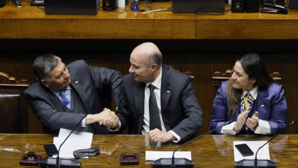 Eyzaguirre y debate por megraproyecto: 