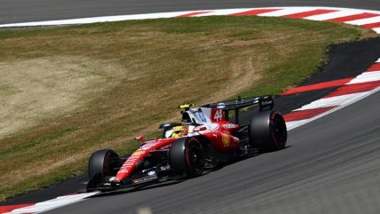   Lewis Hamilton fue el más rápido en el único entrenamiento libre de Silverstone 