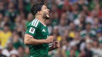 Raúl Jiménez descontó para México con certero penal