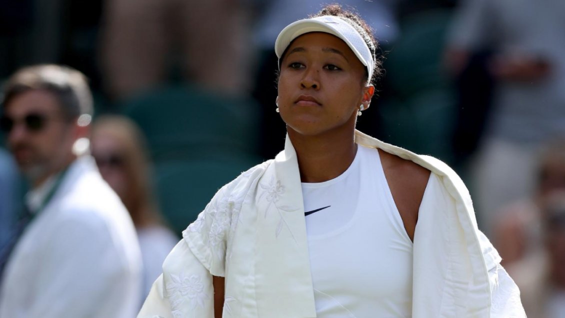 Naomi Osaka eliminó a Aryna Sabalenka y dejó a Wimbledon sin la número uno del mundo