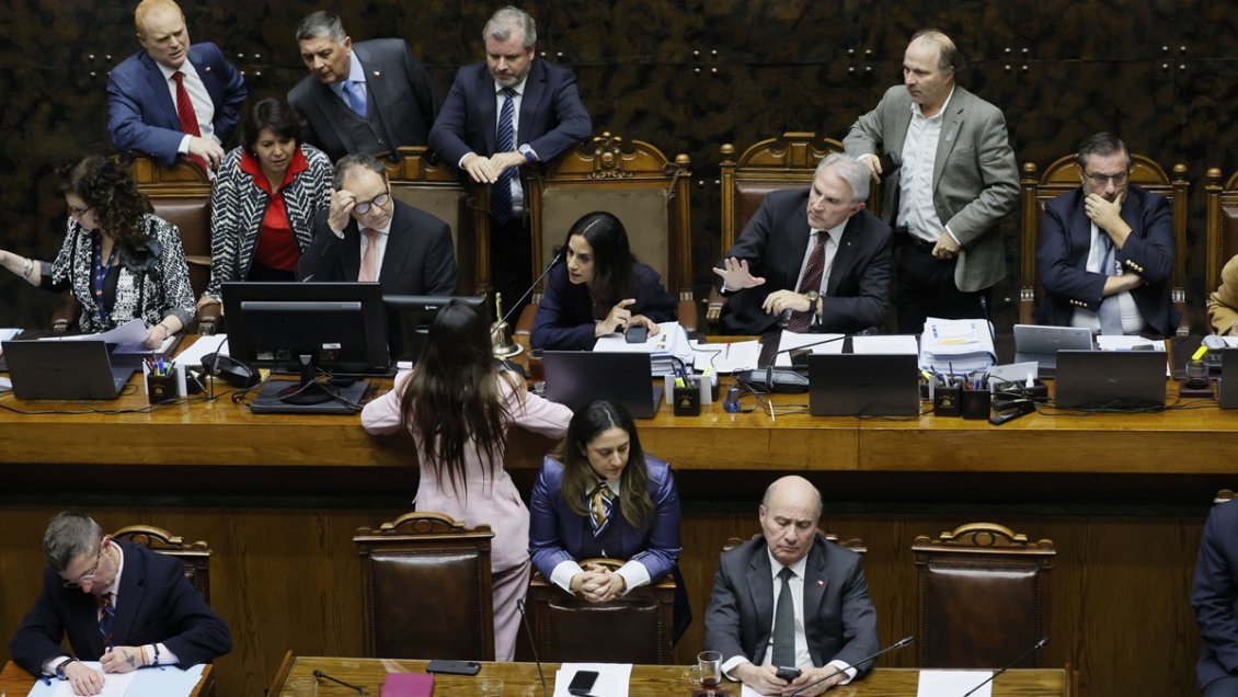 ¿Buscar acuerdos o ganar por un voto? Debate de la megarreforma entra en recta final