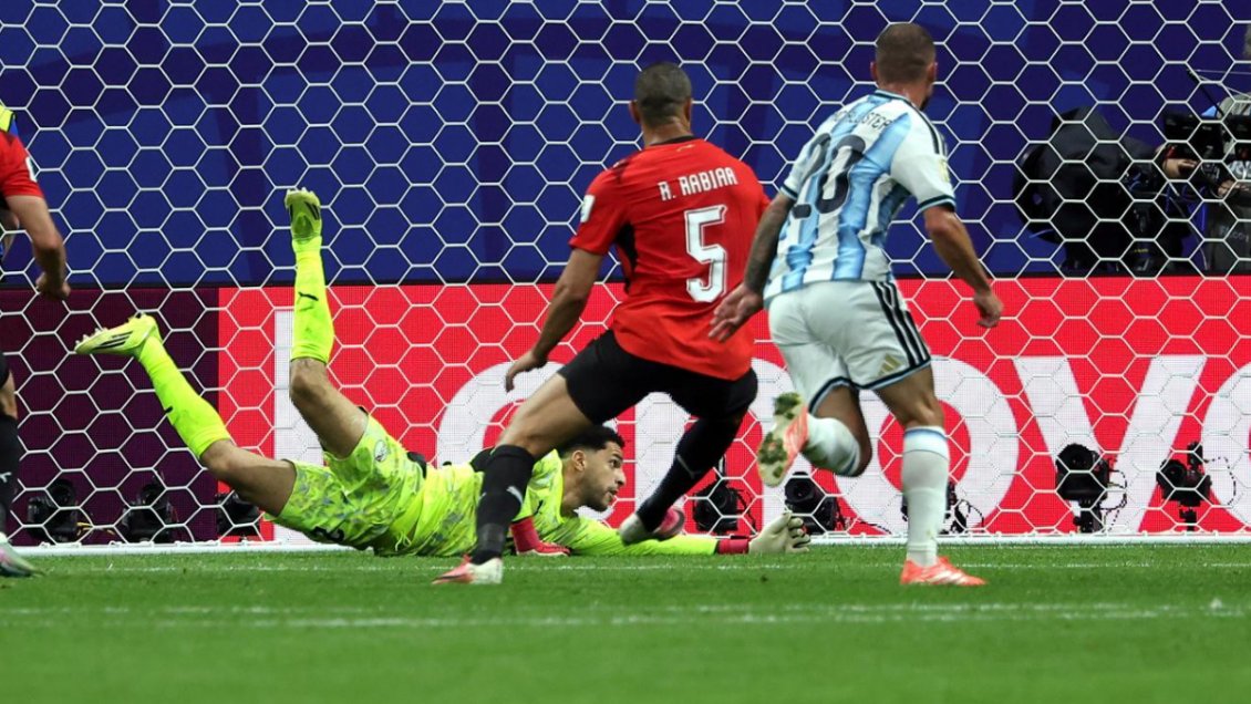 Mostafa Shobeir se agigantó ante Argentina y ya es figura de Egipto en los octavos
