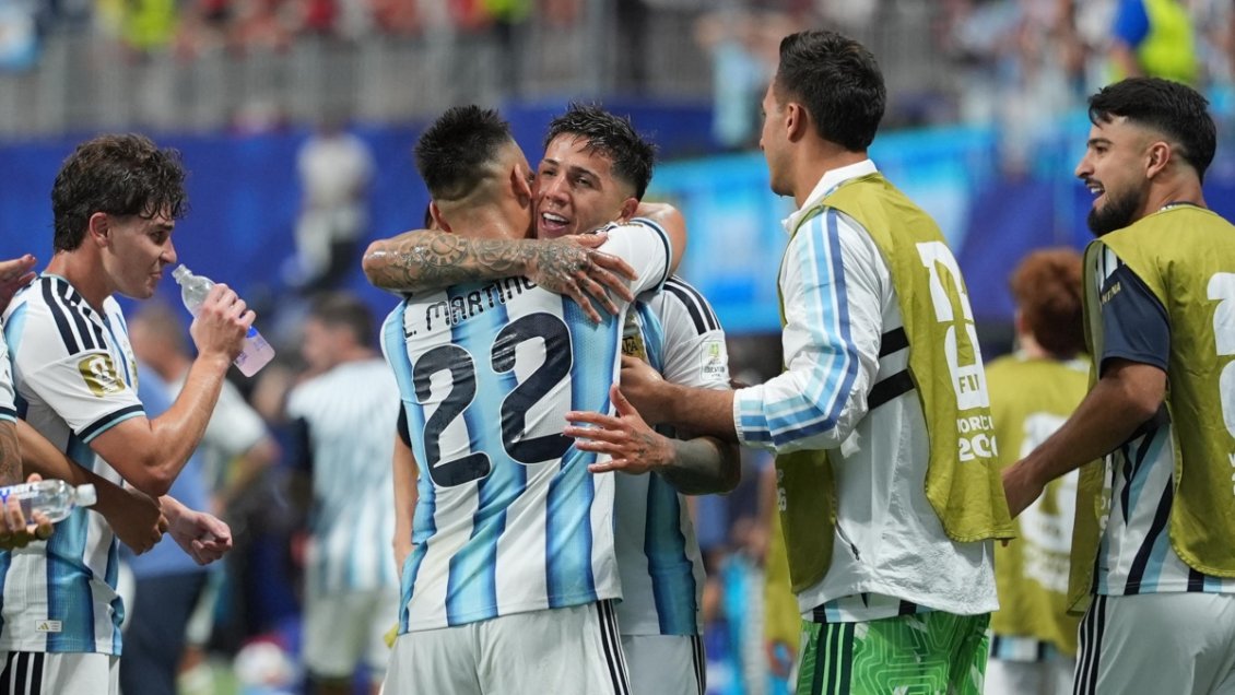 La loca celebración de los paneles televisivos en la remontada de Argentina ante Egipto