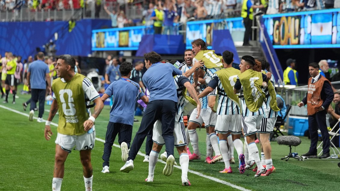 Argentina celebró cantando el paso a cuartos: 