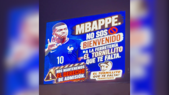 Ferretería paraguaya prohibió la entrada de Kylian Mbappé con vistoso cartel