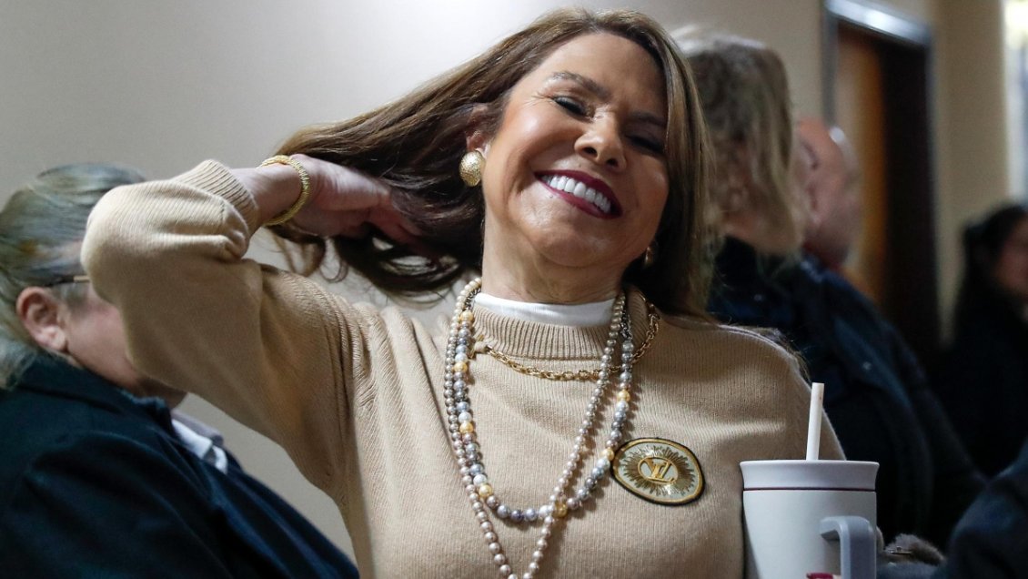 Senadora que insultó a Mbappé denunció el hackeo de su cuenta en Instagram