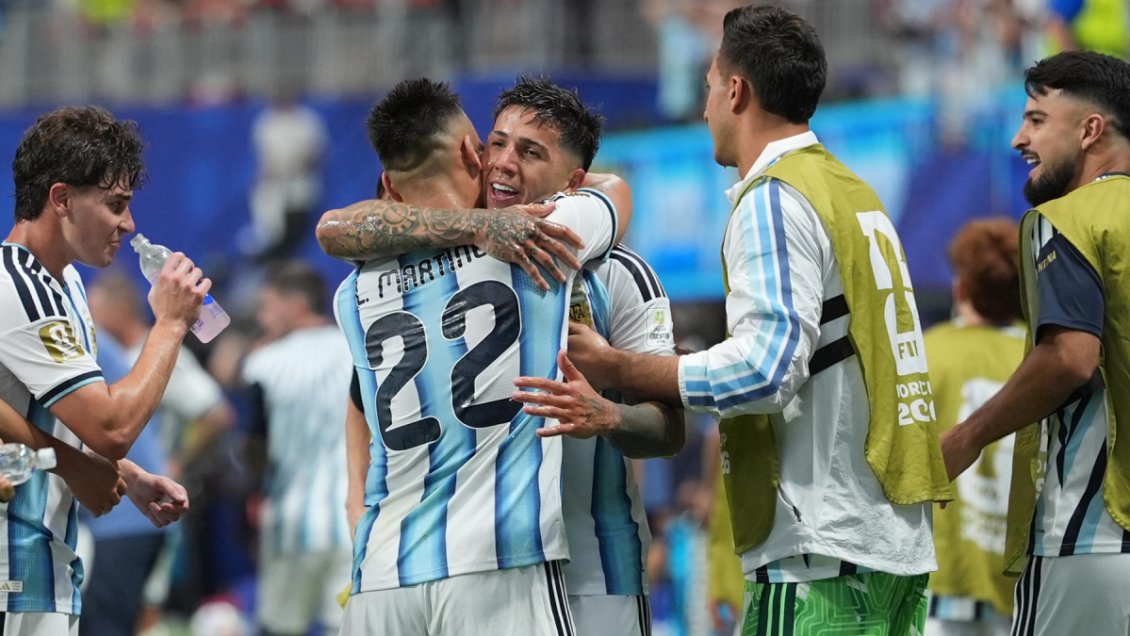Medio inglés: FIFA no tomará acción disciplinaria por canción de Argentina sobre las Malvinas