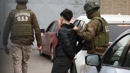 Dan de baja a carabinero que tomó una bolsa de suflé desde auto tras crimen de niño de 12 años