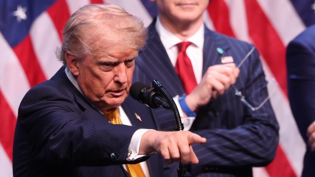 Trump ordenó bombardeos a 
