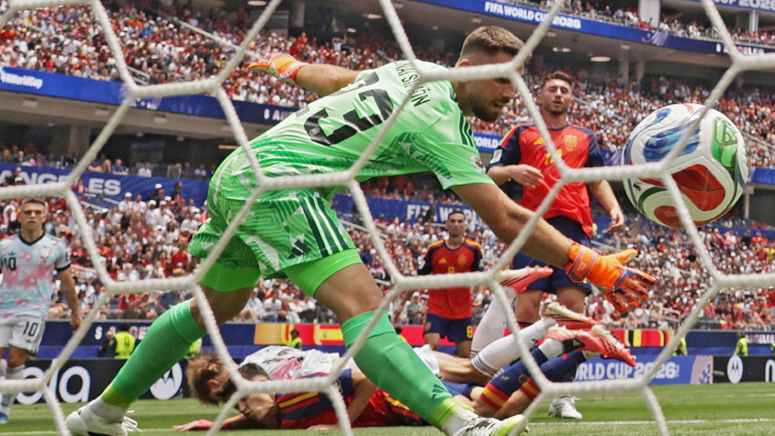 Casi rompió otra marca: Récord invicto de Unai Simón en Mundiales quedó en 649 minutos