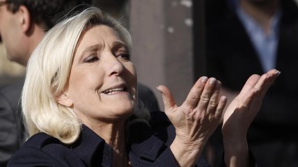 Pese a su condena por corrupción, Marine Le Pen vencería a todos sus rivales en segunda vuelta