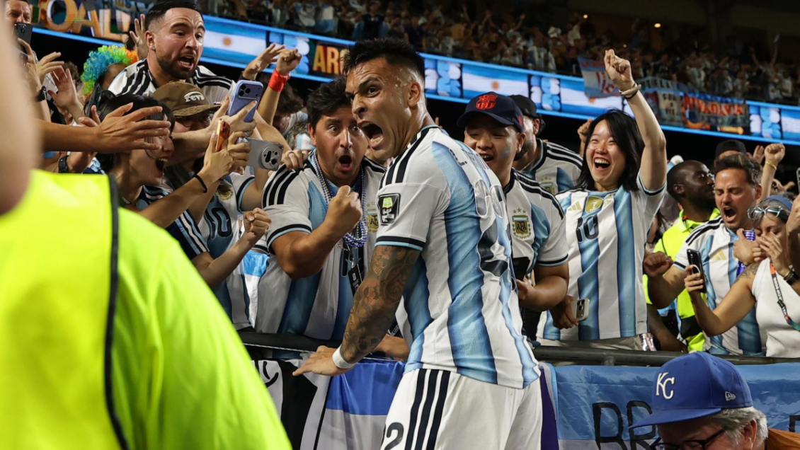 Lautaro Martínez selló la clasificación de Argentina a semifinales