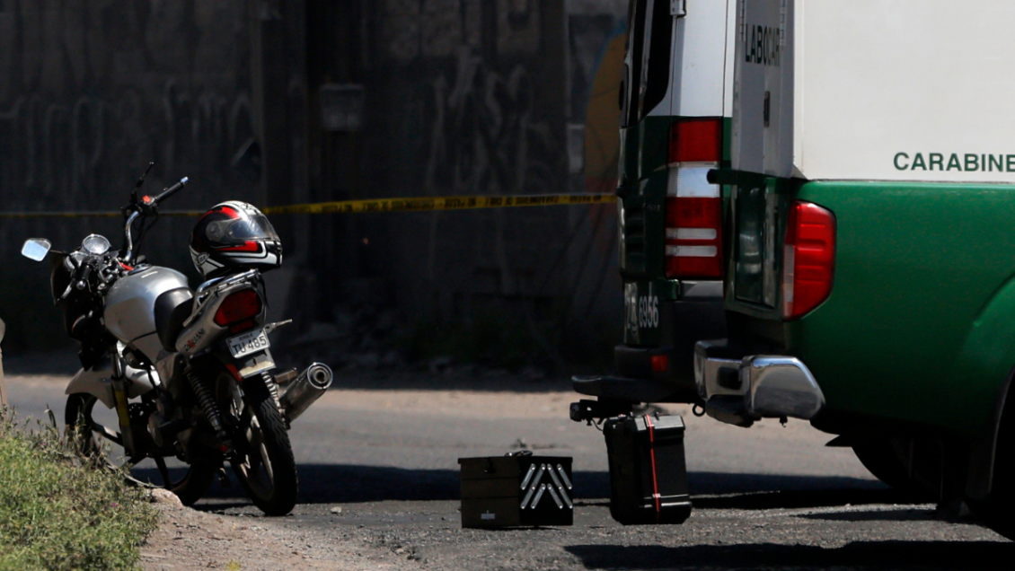Motociclista murió tras ser impactado por vehículo que adelantó en pista contraria